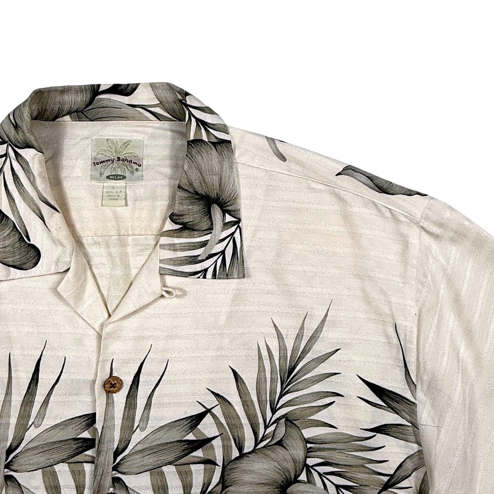 Tommy Bahama Relax Mens L‎ Silk Tropical Leaf Print Camp Shirt Cream Gray Button